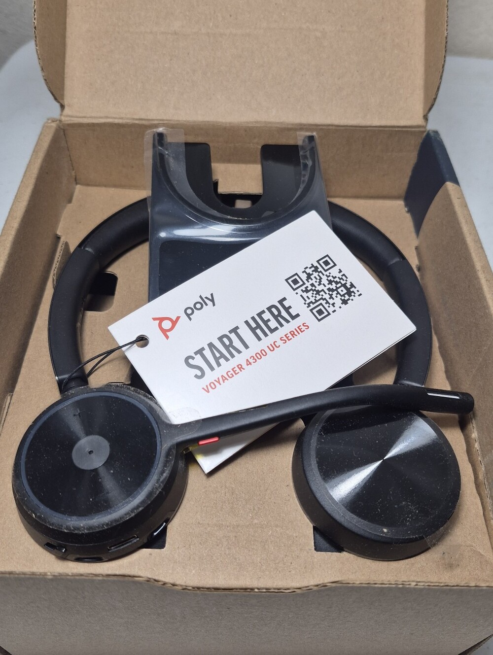 Plantronics by Poly Voyager 4320 UC Wireless Headset & Charge Stand